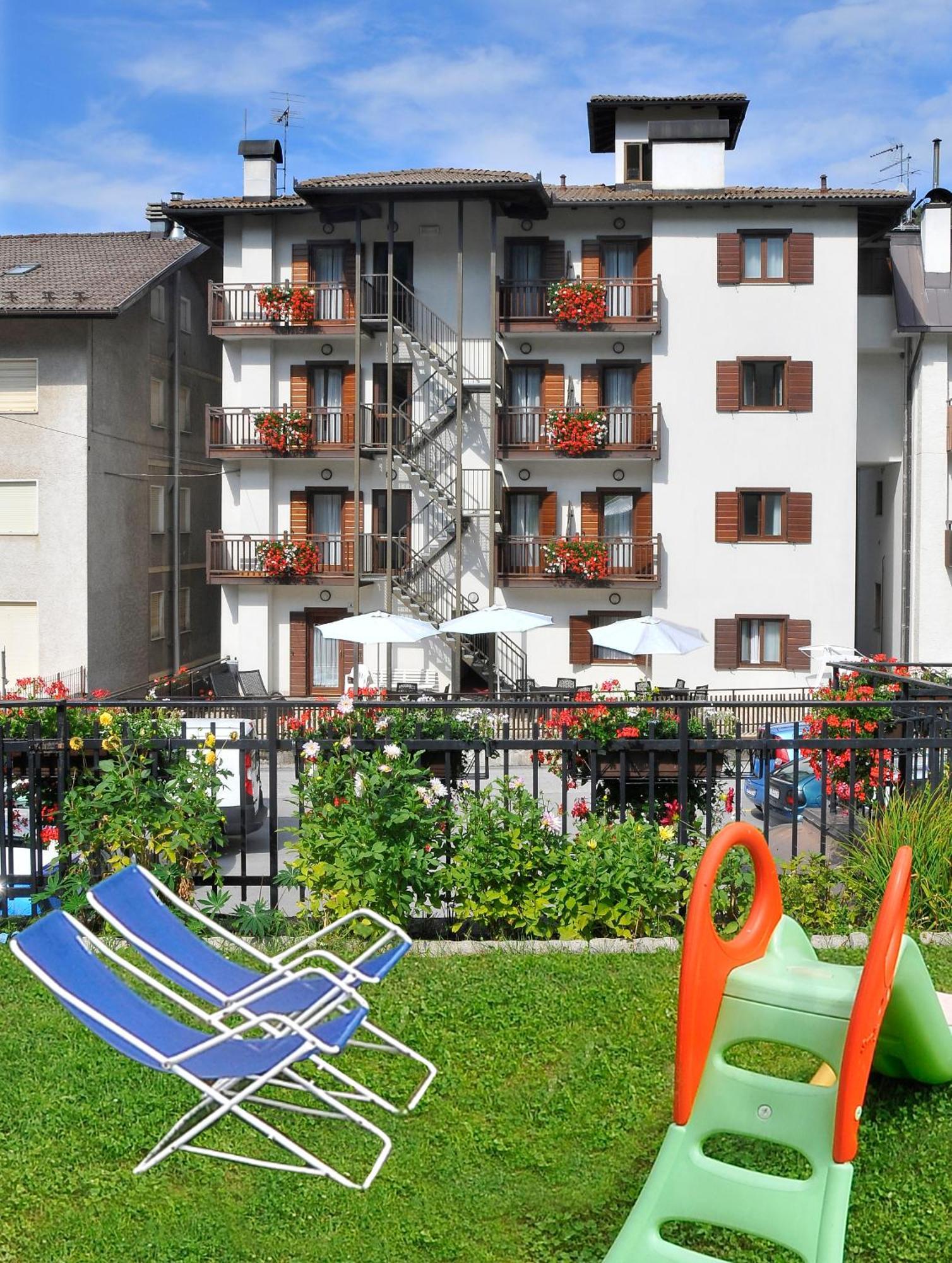 Hotel Italia Baselga di Pinè المظهر الخارجي الصورة