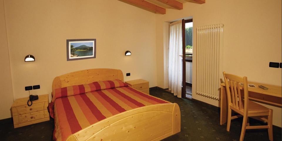 Hotel Italia Baselga di Pinè الغرفة الصورة